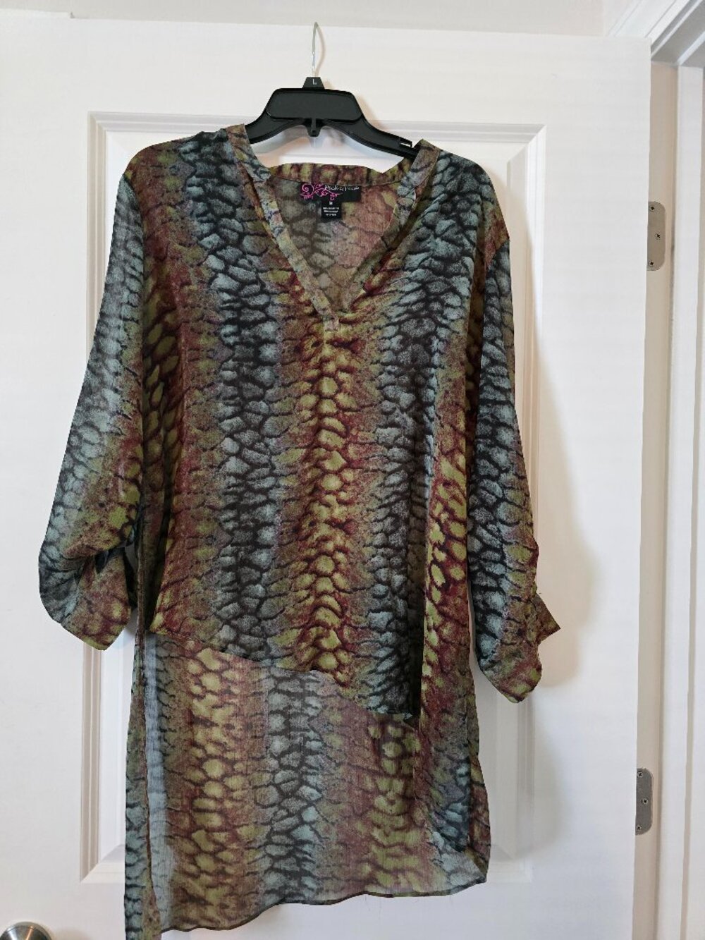 Hi-lo a-symmetrical shear top